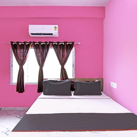 כלכותה Collection O Shyamali Guest House מראה חיצוני תמונה