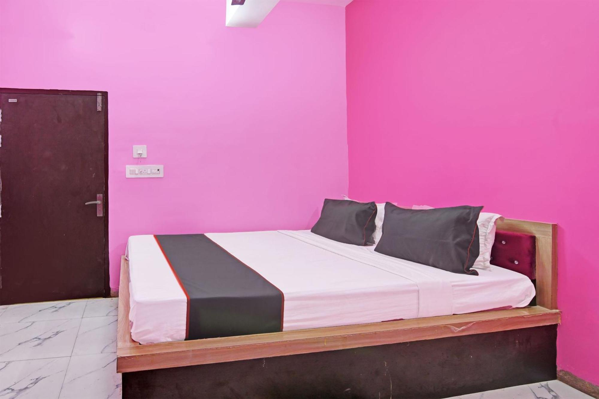 כלכותה Collection O Shyamali Guest House מראה חיצוני תמונה