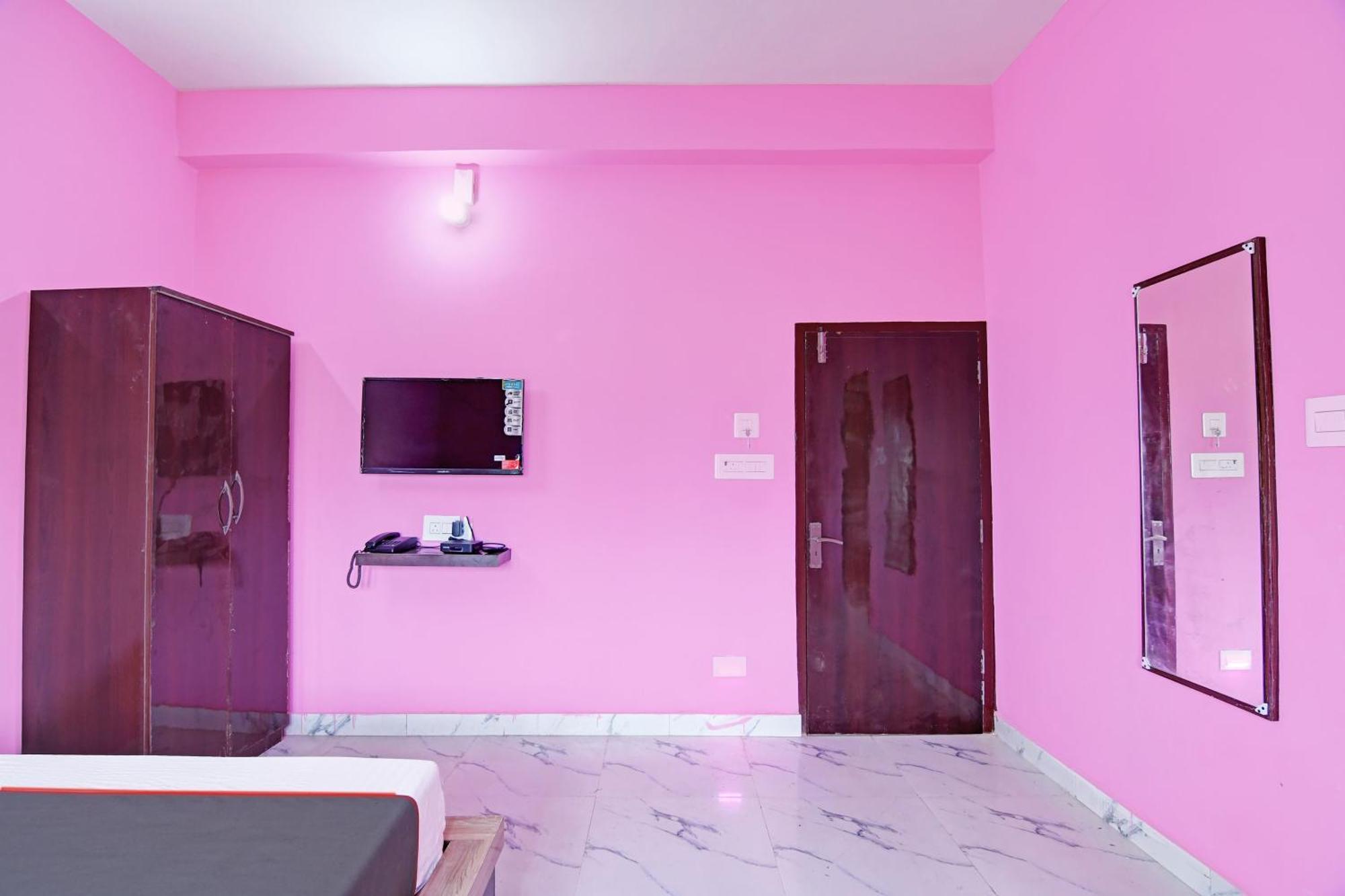 כלכותה Collection O Shyamali Guest House מראה חיצוני תמונה